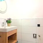 Daire Haus Grani By Interhome Zell am See